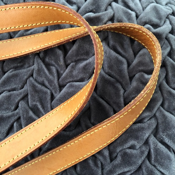 SOLD🎄✨LOUIS VUITTON CABAS MEZZO✨🎄🎁🎁🎁 - Picture 3 of 15